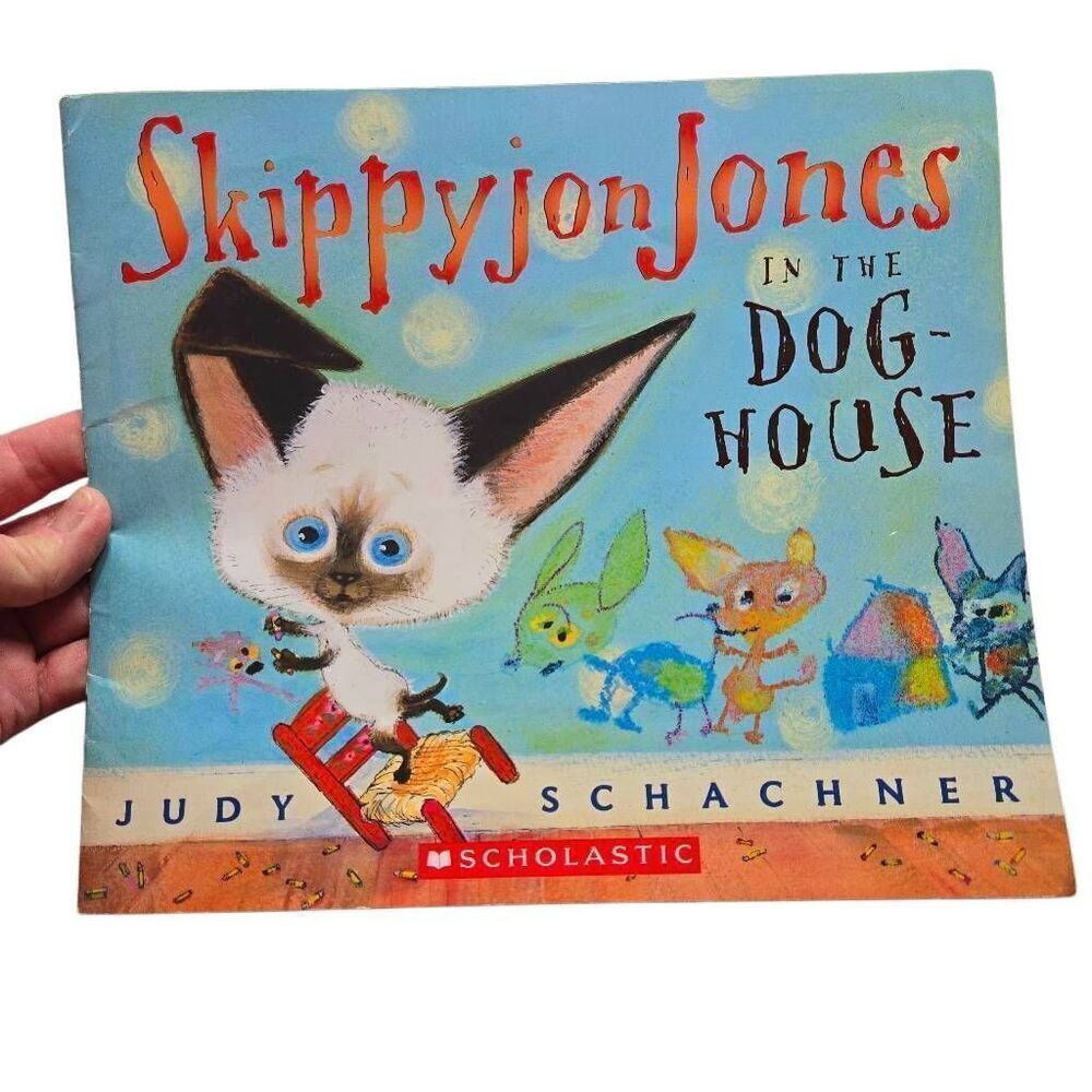 Skippyjon Jones in the Dog House Child book